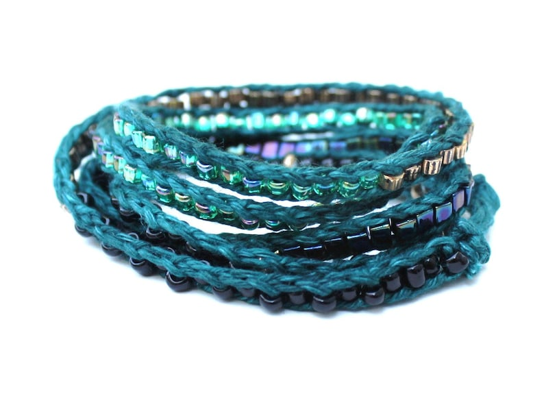 9 Knit Bangles and Bracelets ... Patterns For You!