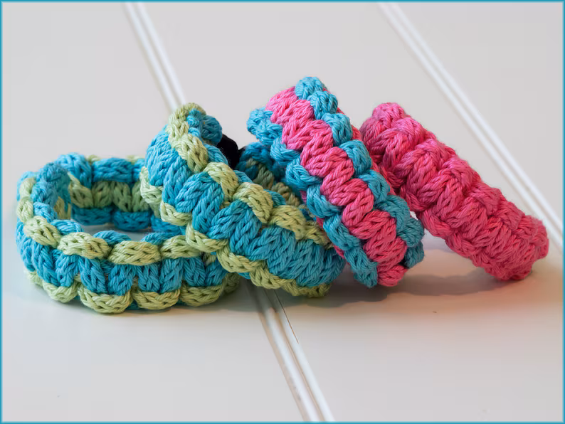 9 Knit Bangles and Bracelets ... Patterns For You!