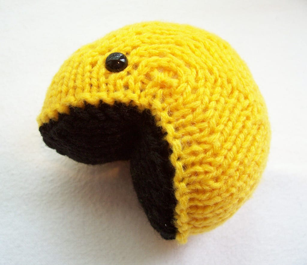 Knit a Pacman - FREE Pattern Alert!