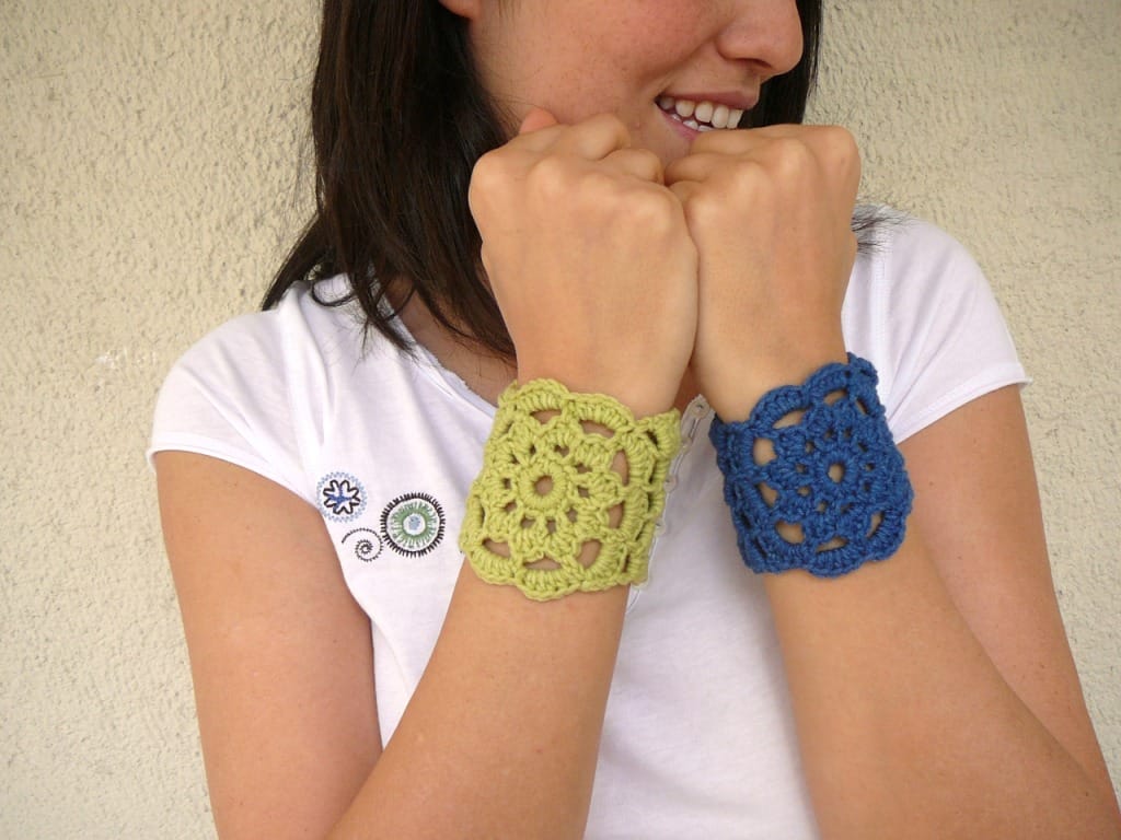 Chunky Crochet Lace Wristbands by Afra