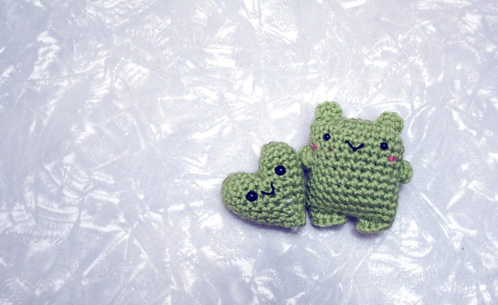 Adorable Amigurumi Pals ... Friends Who Crochet Together, Stay Together!