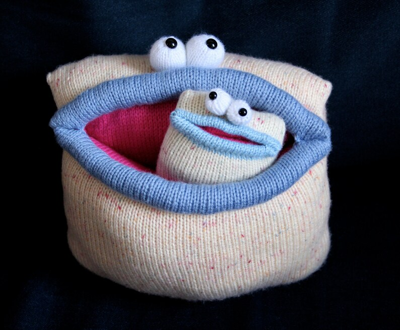 Knit Mummy and Baby Monster Pouches - Handmade Creativity At Its Best!