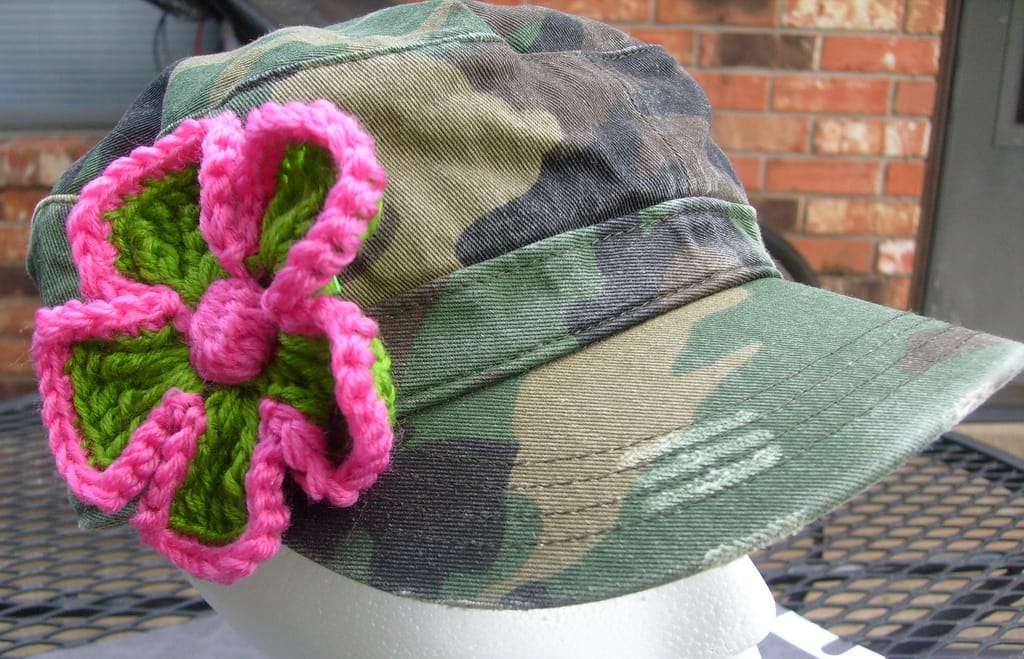 She Put a Cute Crochet Flower on Her Cap!