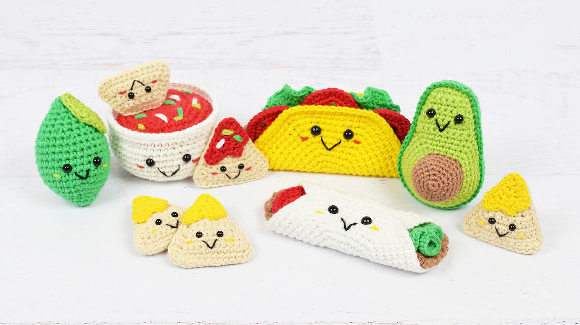 Play Food Patterns For a Mexican Fiesta! Pass the Guacamole!
