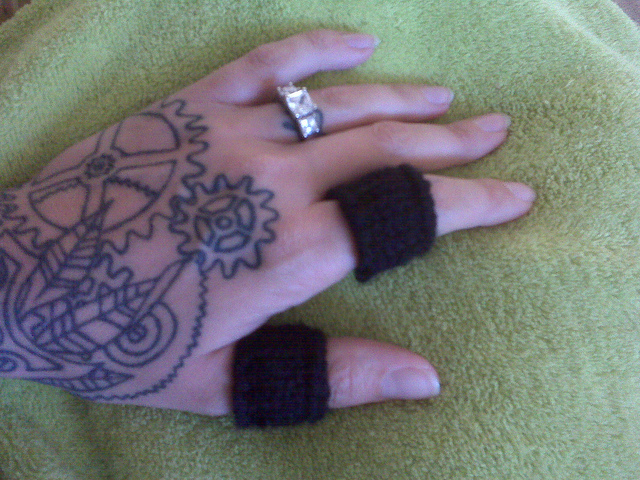 Finger Sweaters For Knitting