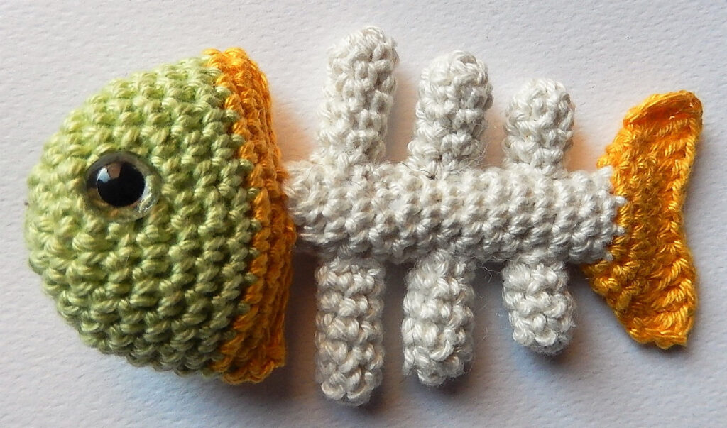 crochet fish skelton pattern
