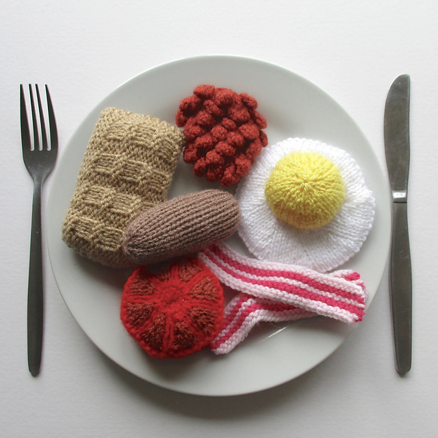 Knit Yourself an English Breakfast! It's Calorie-Free!