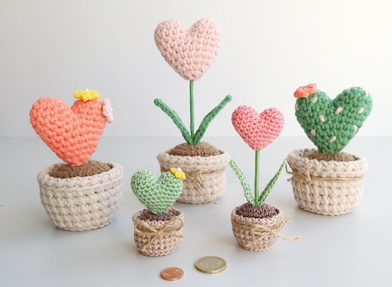 'Tis The Season! 4 Adorable Patterns To Crochet a Galentine's Cactus