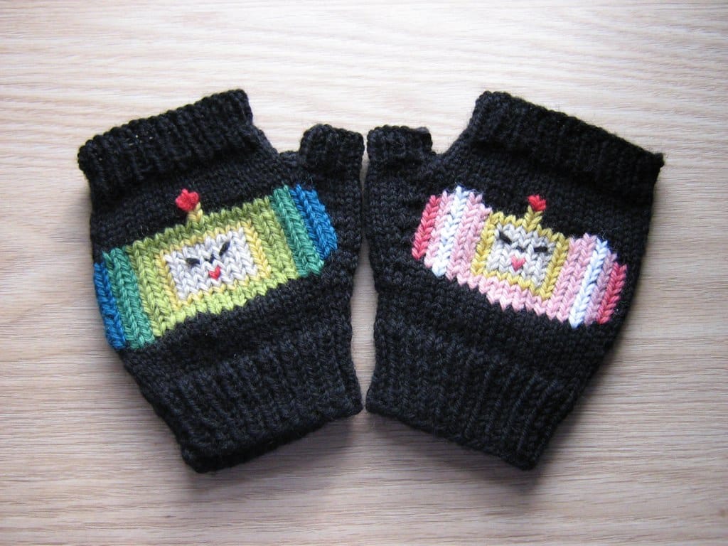Knit a Pair Katamari Damacy Mitts With This Handy Chart!