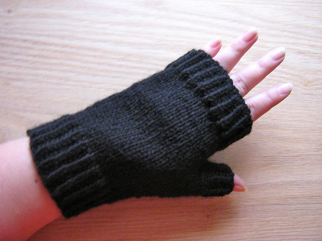 Knit a Pair Katamari Damacy Mitts With This Handy Chart!