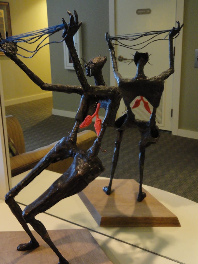 Sculpture With Lungs - Fascinating Fiber Art