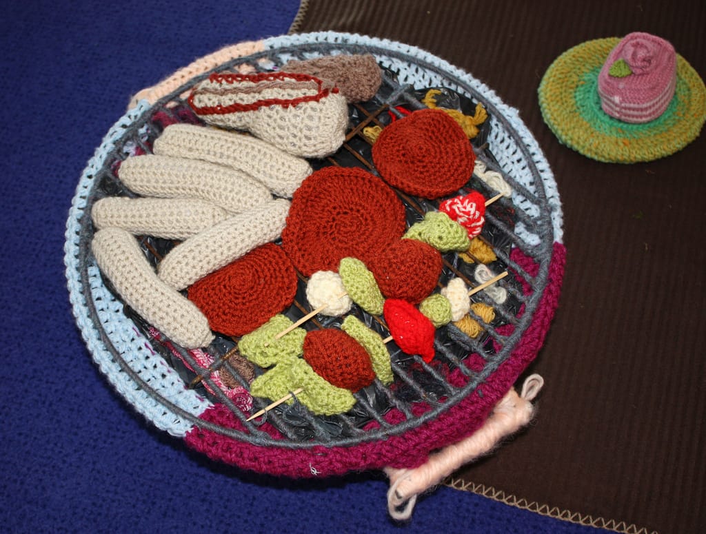 She Crocheted A BBQ With All The Fixings Too!