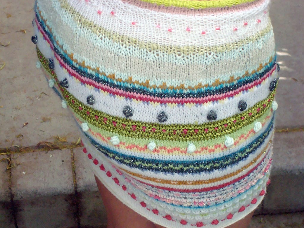 The Perfect Summer Skirt and It's Knit! https://wp.me/pjlln-bn