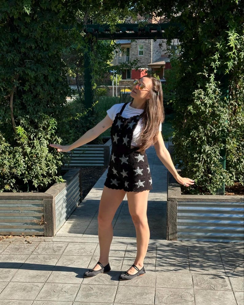 crochet patterns designed by Savannah Price of savstitchesUS #crochet