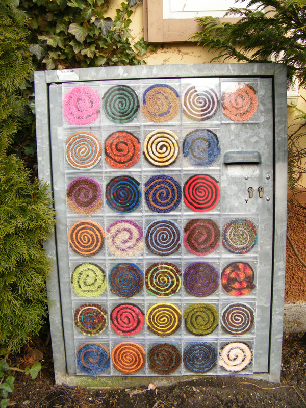 The Neatest and Most Orbicular Yarn Bomb in the World