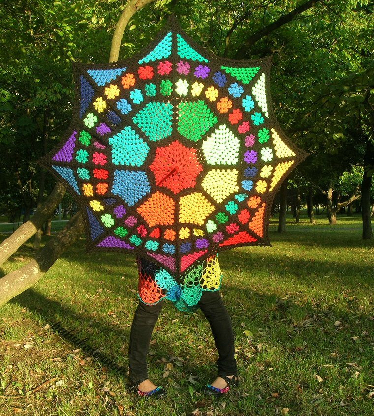 She Crocheted a Granny Square Umbrella in Magical Rainbow Colors!