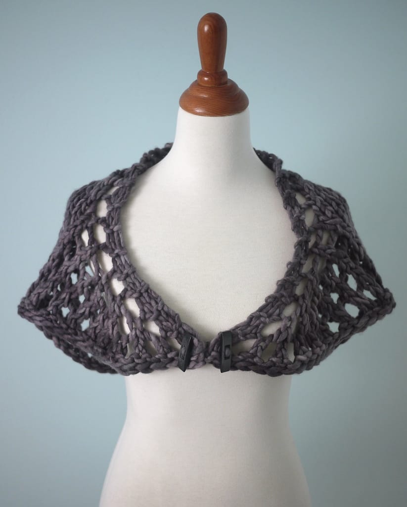 Knit a Superbulky Lace Shawl, Ovate by Tori Gurbisz