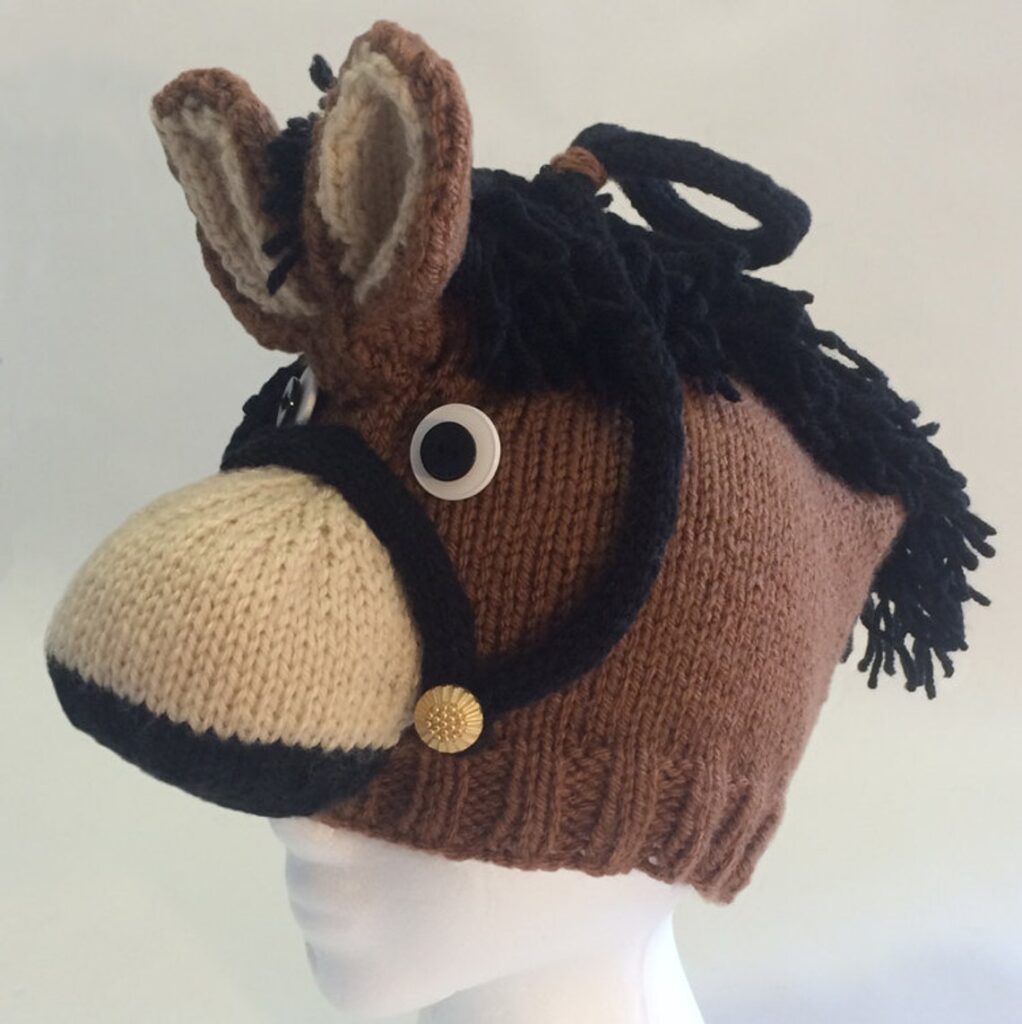 Adorable Knit & Crochet Horse Hats ... This Is The Definition Of Yarnspiration!