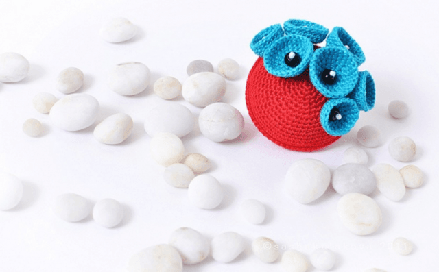 Gorgeous Crochet Sea Structure Brooch