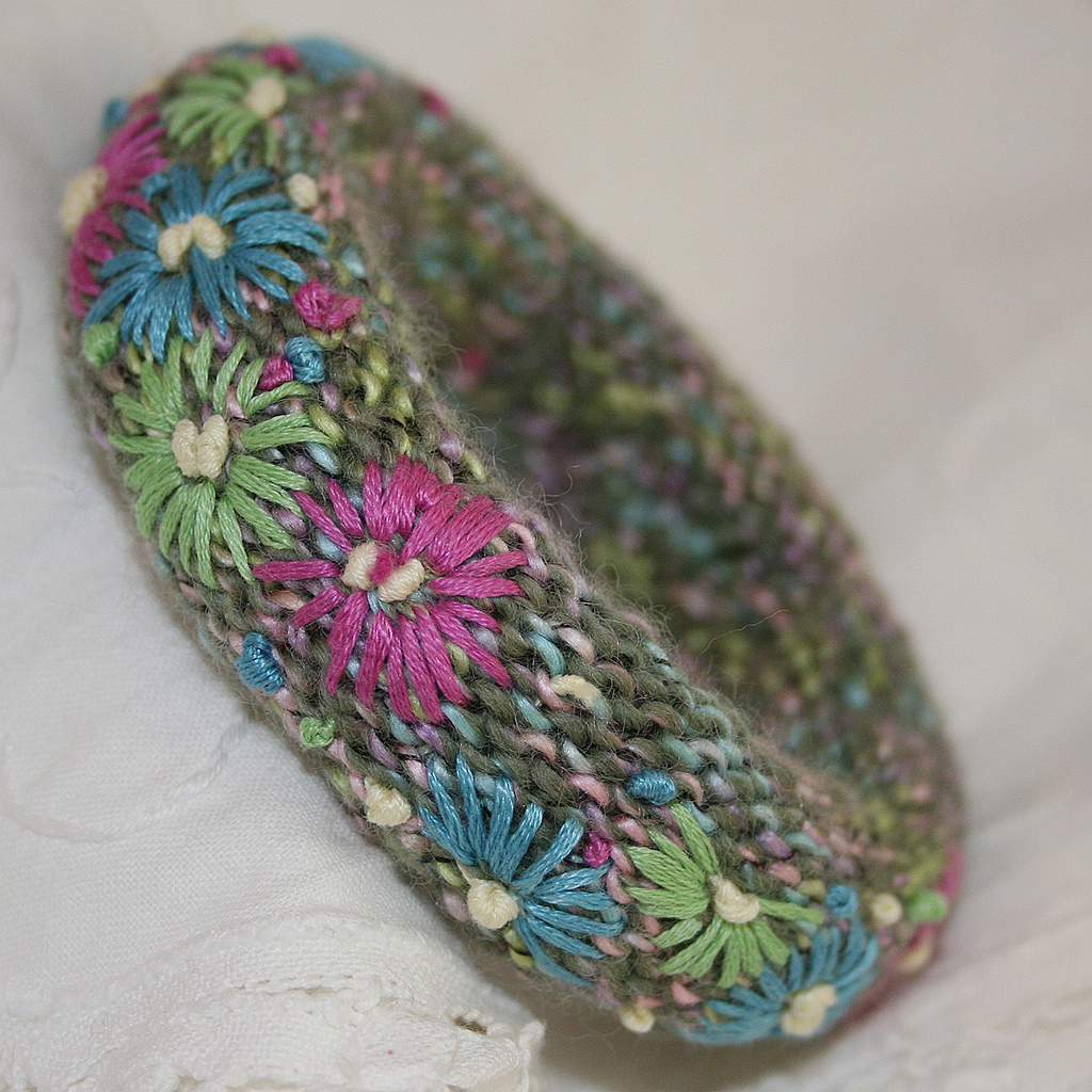 Darling Daisy Bangle - Cute Knit Piece For Spring!