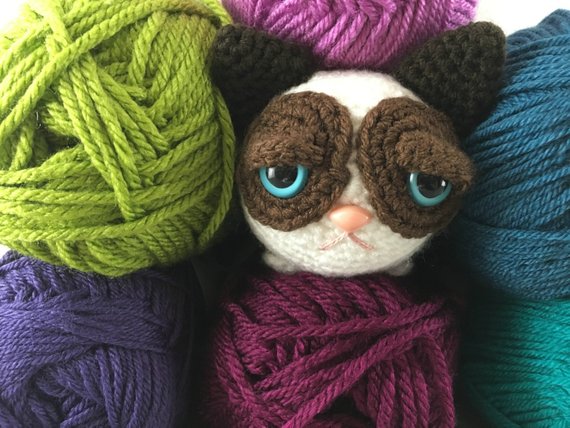 Crochet a Grumpy Cat! He Hates Today!