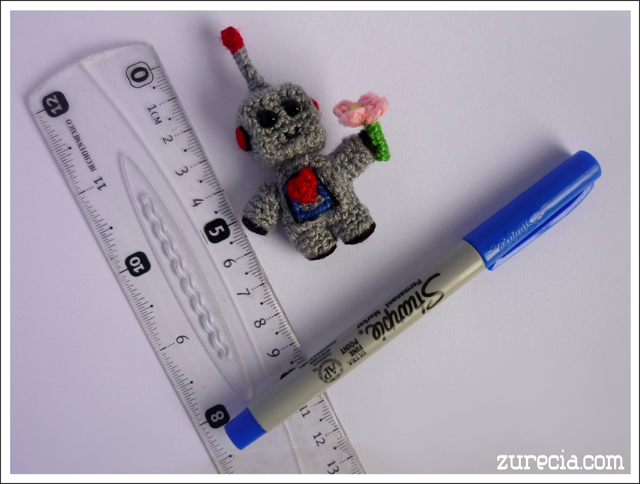She Crocheted a Tiny Robot Amigurumi