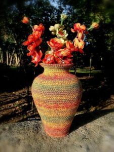 Sculptured Crochet Chalice by Elvira Jane Crochet ... Get the patterns #crochet