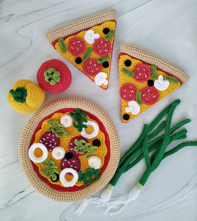 pizza patterns #crochet #pizza