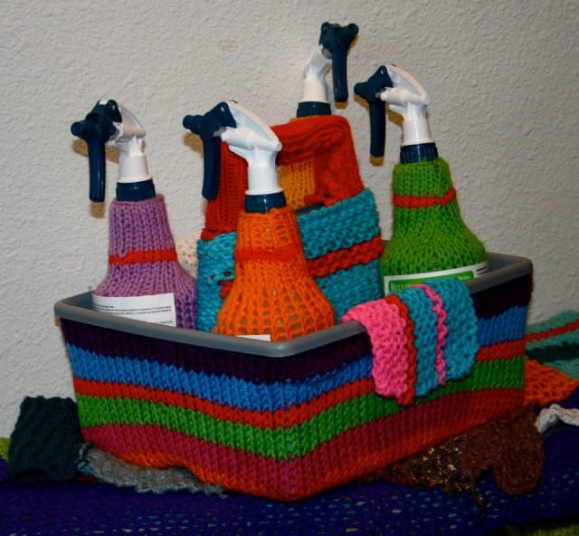 Yarn Dawgz - quite possibly the happiest yarnbombers on the planet!