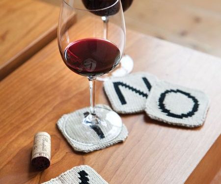Knit a Gift for a Scrabble Nerd – These Letter Tile Coasters Are Perfect!