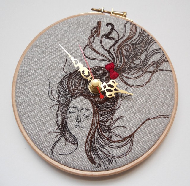 Laura Mason's Fantastic Embroidered Clocks