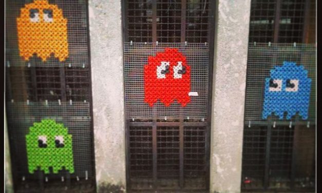 Pac-Man Yarn Bomb – It’s Cross-Stitched!