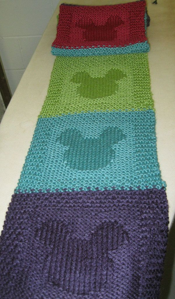 Knit a Mickey Mouse Illusion Scarf - Get the FREE Pattern!