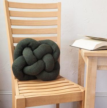 Who’s Ready to Knit a Knot Pillow? FREE Pattern!