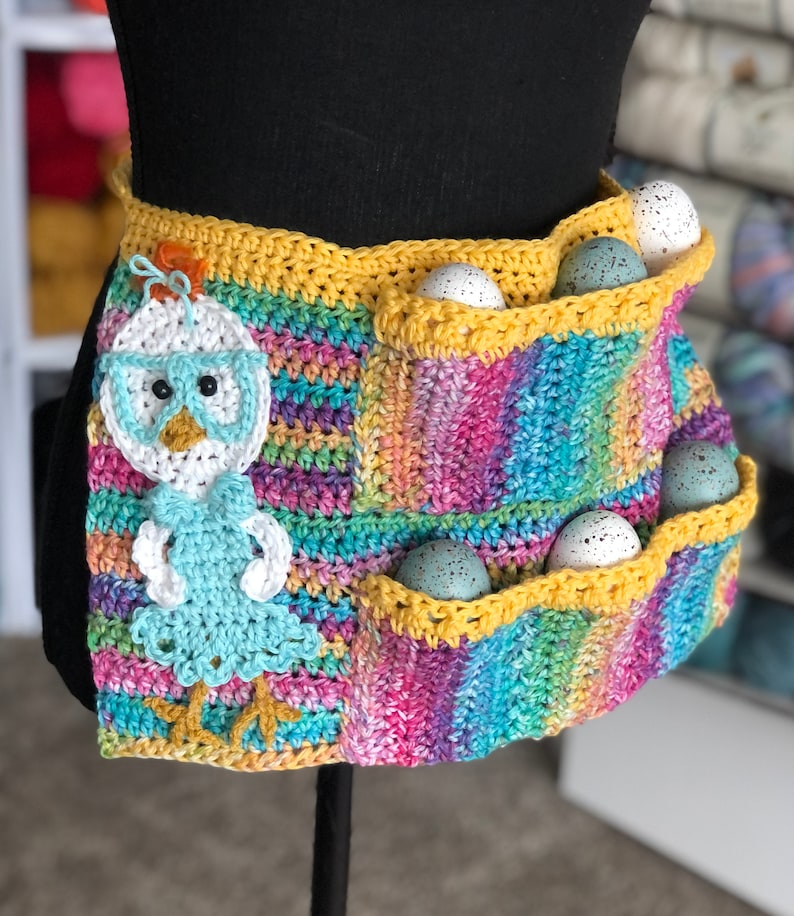 7 Eggscellent Knit & Crochet Egg Aprons For the Family Farm OR Your Next Easter Egg Hunt
