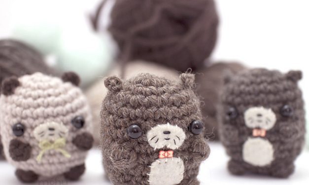 Make a Romp Of Otters – Fun Knit & Crochet Patterns!