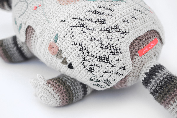 Coco Terraqueo, The Fancy Armadillo