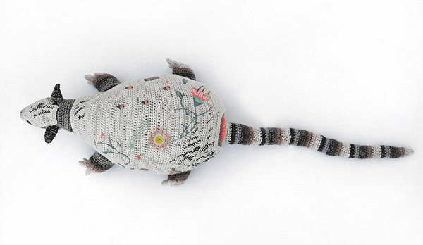 Coco Terraqueo, The Fancy Armadillo