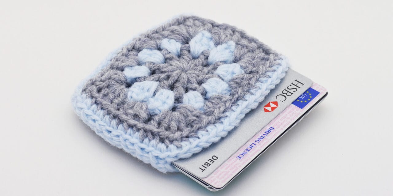 Granny Square Case for Cards – Perfect Travel Companion For Summer Excursions!