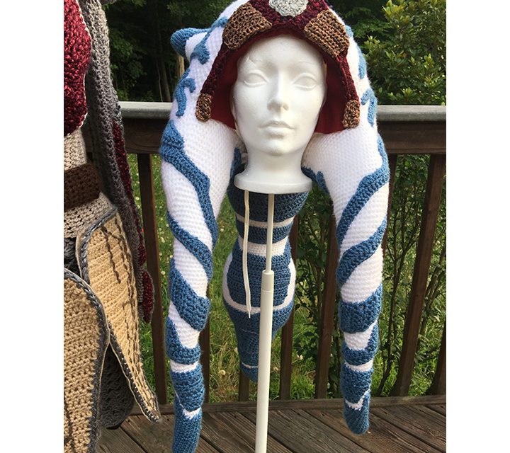 Cosplay Alert! She Updated Her Crochet Ahsoka Tano Costume! #StarWars #SDCC