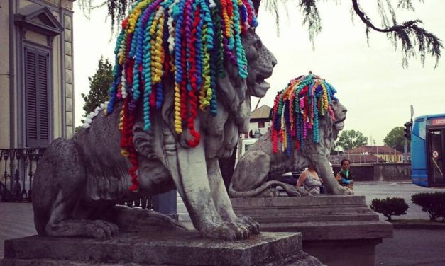 Dreadhead Lions Yarn Bomb Spotted in Monza, Italy – One Love!