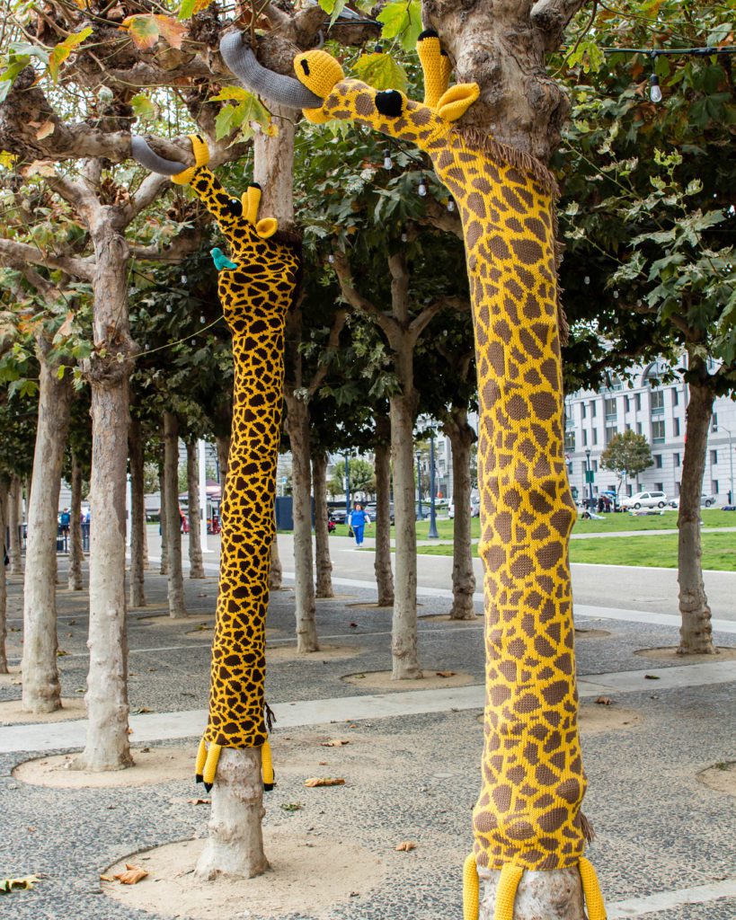 Giraffe Yarn Bombs Have Taken Over the Civic Center Commons in San Francisco, California