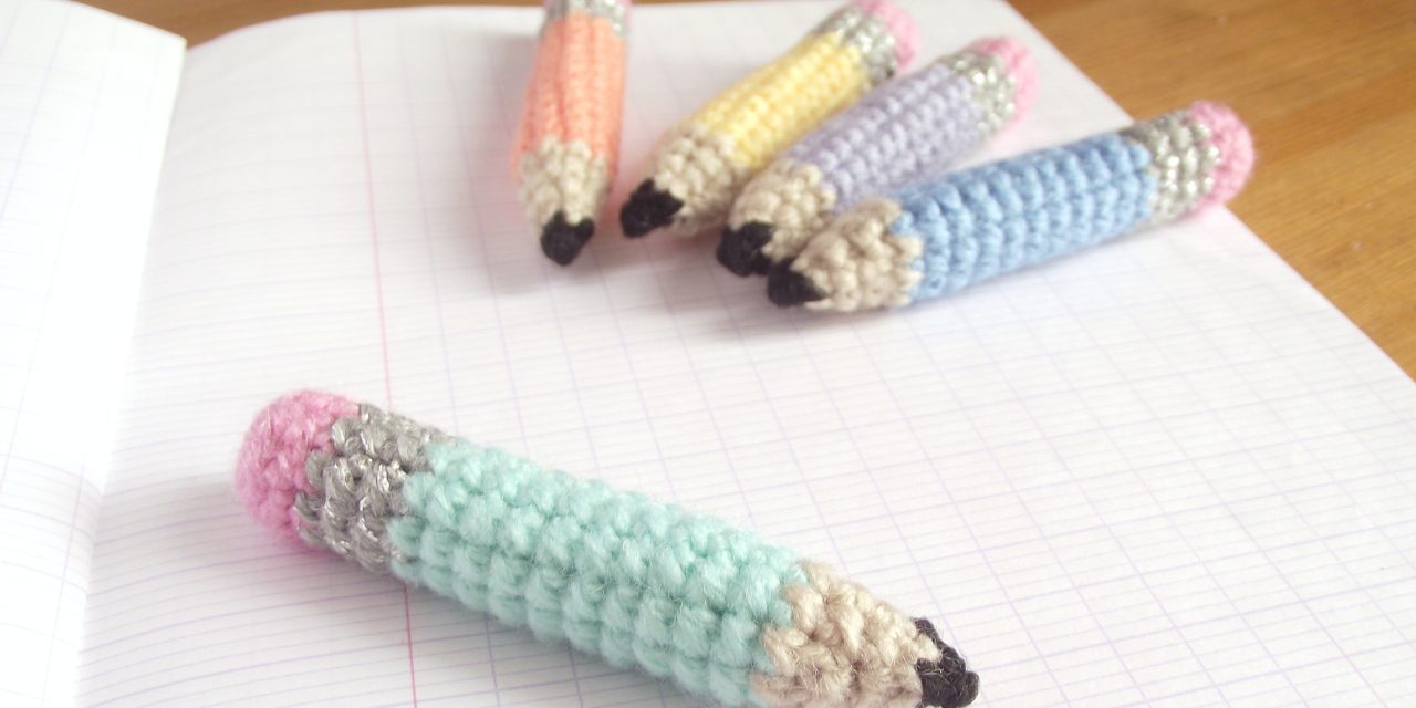 Tiny Pencils Amigurumi – FREE Pattern