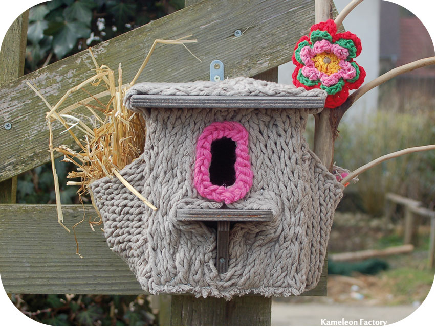 Yarn Bombing a Functional Bird House For Your Backyard!