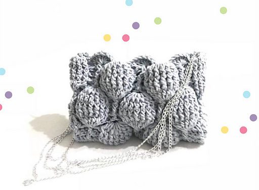 Crochet a Fantastic Moon Balloon Clutch – The 3D Texture Is So Fun!