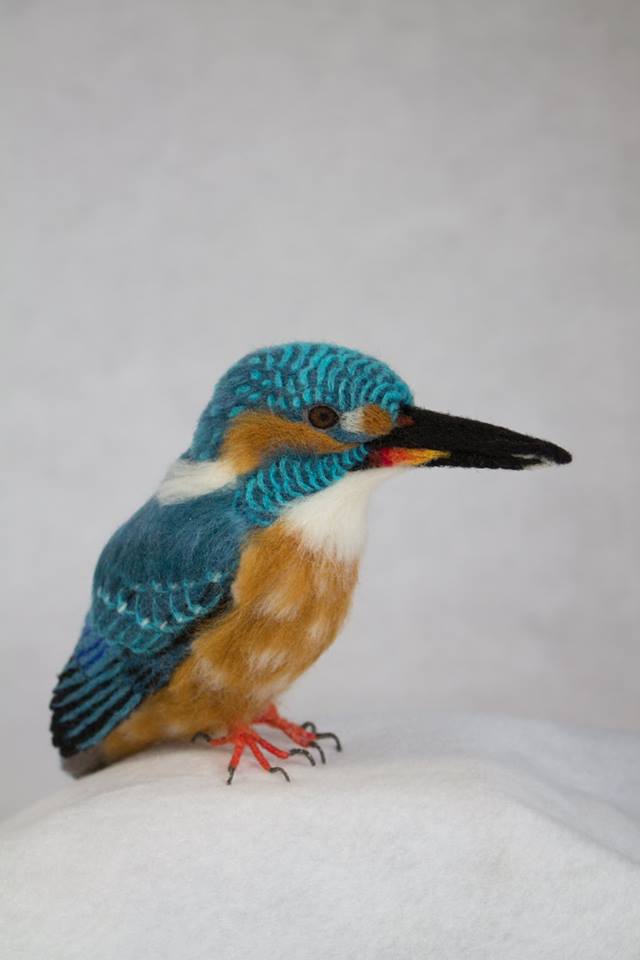 Kiyoshi Mino's Nifty Needle-Felted Kingfisher