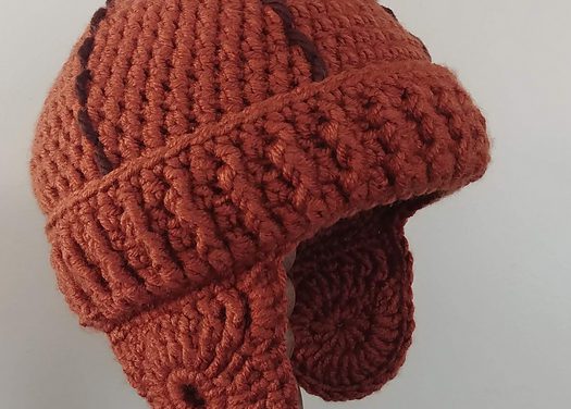 Crochet a Vintage-Style Leatherhead Football Helmet – Now This is Unique!