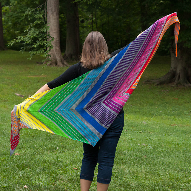 Make Your Own Luck Shawl 
By Lisa K. Ross