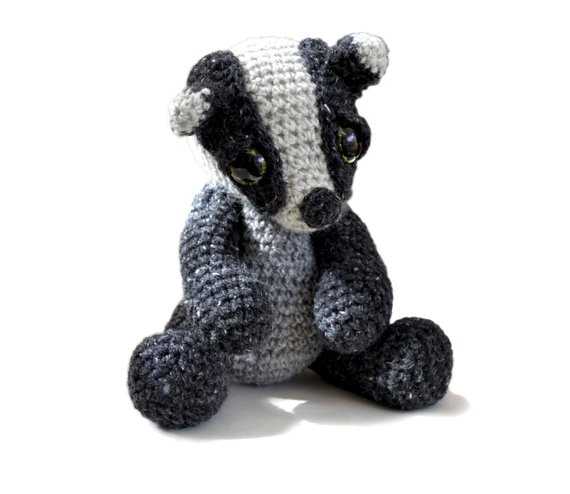 Get the crochet amigurumi pattern from Patchwork Moose