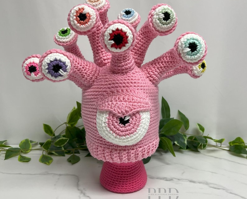 Crochet an Eye of the Beholder Hat … This is Cosplay Genius!